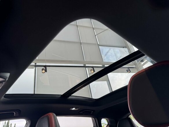 2026 Geely Coolray I Рестайлинг 2, фиолетовый, 2964990 рублей - вид 15