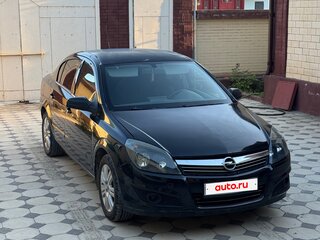 2008 Opel Astra H Рестайлинг, чёрный, 390000 рублей, вид 4