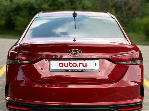 2020 Hyundai Solaris II Рестайлинг, красный, 1050000 рублей - вид 10