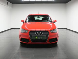 2011 Audi A1 I (8X), красный, 745000 рублей, вид 3