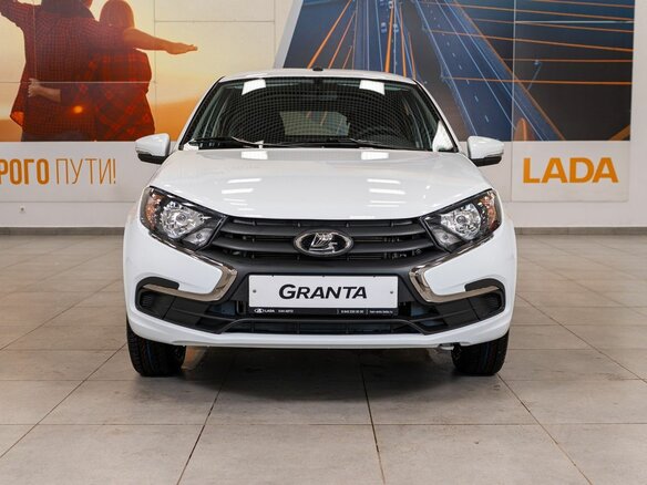 2026 Lada (ВАЗ) Granta I Рестайлинг, белый - вид 1