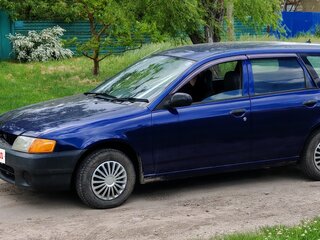 2000 Mazda Familia Y11, синий, 450000 рублей, вид 1