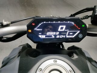 2023 Yamaha MT-07 (FZ-07), чёрный, 734000 рублей, вид 5