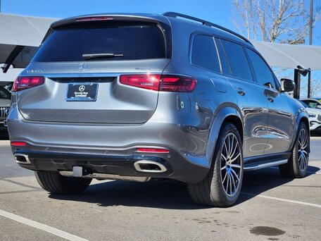 2026 Mercedes-Benz GLS 580 II (X167) Рестайлинг, серебристый, 16253773 рублей, вид 5