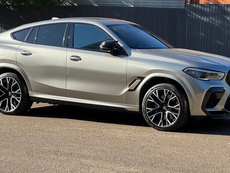 2020 BMW X6 M III (F96), серый, 9500000 рублей, вид 1