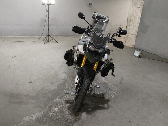 2021 Triumph Tiger 900, зелёный, 1100000 рублей - вид 2