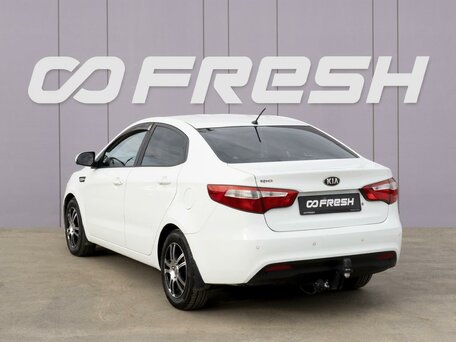 2013 Kia Rio III, белый, 799000 рублей, вид 2