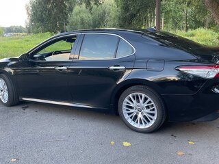 2018 Toyota Camry VIII (XV70), чёрный, 2200000 рублей, вид 4