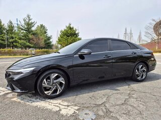 2023 Hyundai Avante VII Рестайлинг, чёрный, 1783000 рублей, вид 1
