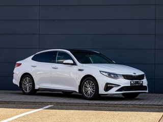 2018 Kia Optima IV Рестайлинг, белый, 2155000 рублей, вид 3