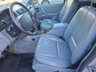 2001 Mercedes-Benz M-Класс 320 I (W163) Рестайлинг, серебристый, 800000 рублей, вид 5