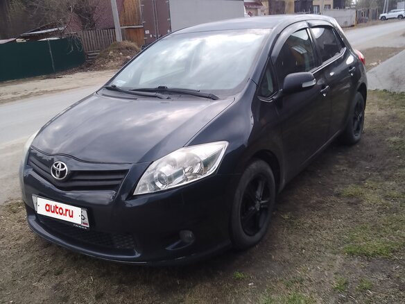 2011 Toyota Auris I Рестайлинг, чёрный, 530000 рублей