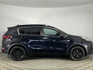 2021 Kia Sportage IV Рестайлинг, чёрный, 2490000 рублей, вид 4
