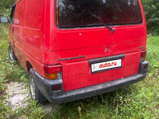 2002 Volkswagen Transporter T4, красный, 445000 рублей, вид 2