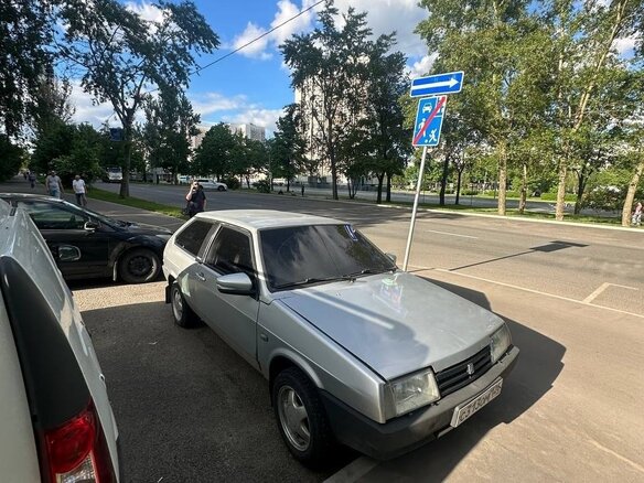 1991 Lada (ВАЗ) 2108, серебристый, 99000 рублей