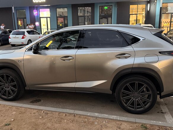 2017 Lexus NX 300 I Рестайлинг, серый, 3000000 рублей - вид 6