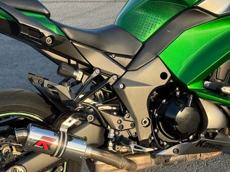 2019 Kawasaki Z 1000SX, зелёный, 930000 рублей, вид 4