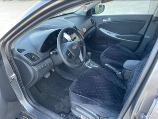 2012 Hyundai Solaris I, чёрный, 750000 рублей, вид 5