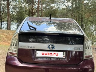 2014 Toyota Prius PHV ZVW35 III Рестайлинг (XW30), красный, 1600000 рублей, вид 5