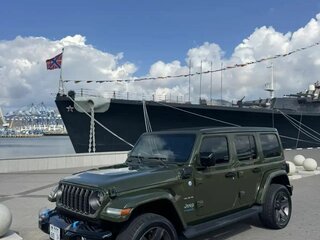 2022 Jeep Wrangler IV (JL), зелёный, 6300000 рублей, вид 1