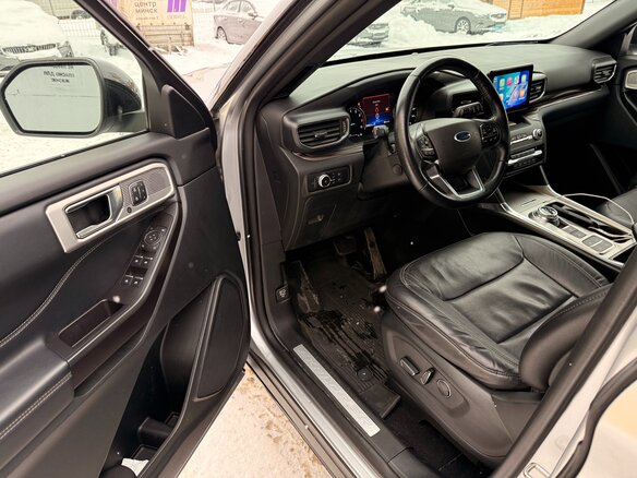 2019 Ford Explorer VI, серебристый, 2060000 рублей - вид 11