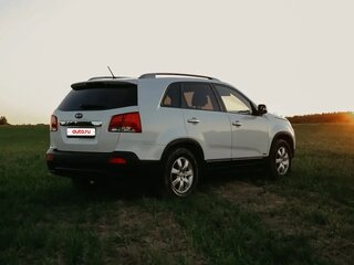 2010 Kia Sorento II, белый, 1250000 рублей, вид 3