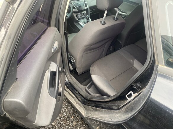 2013 Ford Focus III, чёрный, 637000 рублей - вид 9