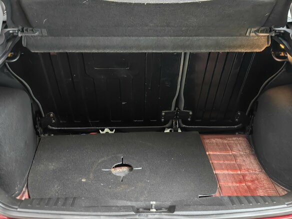 2007 Ford Fiesta Mk5, красный, 261000 рублей - вид 23