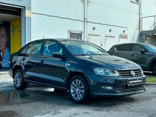 2018 Volkswagen Polo V Рестайлинг, серый, 729000 рублей, вид 3