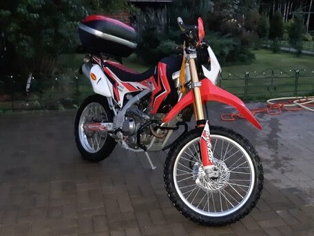 2014 Honda CRF 250L, красный, 550000 рублей, вид 1