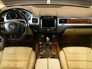 2013 Volkswagen Touareg II, чёрный, 2399000 рублей, вид 5
