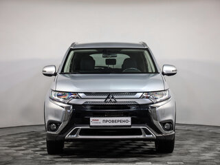 2019 Mitsubishi Outlander III Рестайлинг 3, серебристый, 1620777 рублей, вид 2
