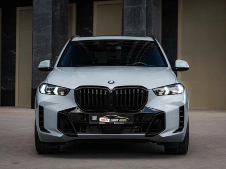 2025 BMW X5 40i IV (G05/G18) Рестайлинг, серый, 13350000 рублей, вид 2