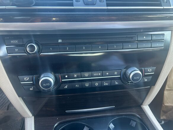 2009 BMW 7 серии Long 750Li xDrive V (F01/F02/F04), чёрный, 1180000 рублей - вид 22