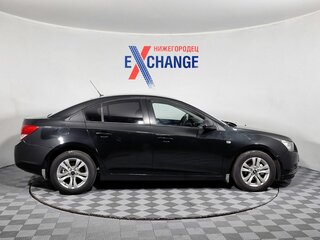 2011 Chevrolet Cruze I, чёрный, 535000 рублей, вид 4