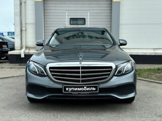 2018 Mercedes-Benz E-Класс 200 V (W213, S213, C238), серый, 1820000 рублей, вид 2