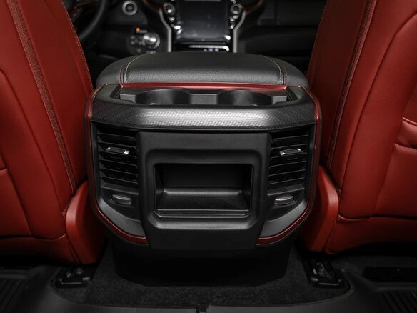 2025 Ram 1500 Crew Cab V Рестайлинг, зелёный, 8490000 рублей - вид 27