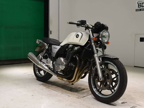 2013 Honda CB 1100, белый - вид 2