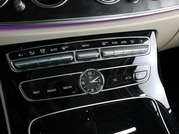 2016 Mercedes-Benz E-Класс 200 V (W213, S213, C238), красный, 2880000 рублей - вид 15