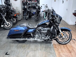 2018 Harley-Davidson Street Glide, синий, 1999000 рублей, вид 4