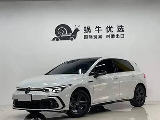 2022 Volkswagen Golf VIII, белый, 1900000 рублей, вид 1
