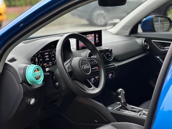 2019 Audi Q2 L e-tron I, синий, 1470000 рублей - вид 16
