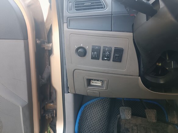 2007 Geely MR, золотистый, 350000 рублей - вид 7
