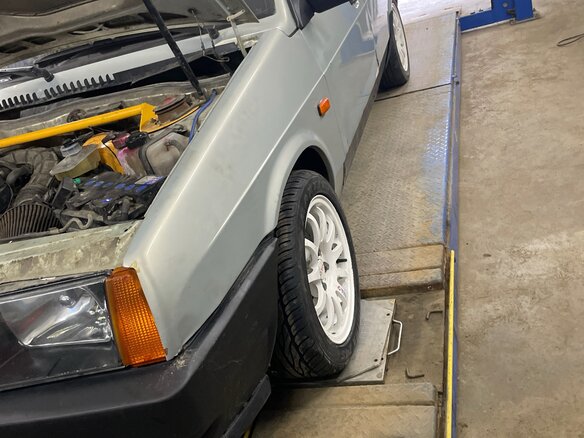 2002 Lada (ВАЗ) 21099, серый, 400000 рублей - вид 10