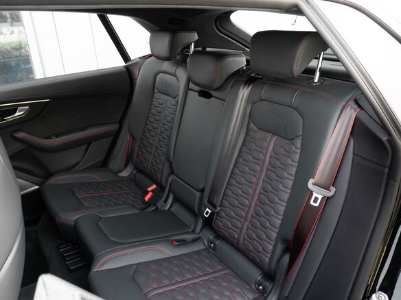 2025 Audi RS Q8 Performance I Рестайлинг, чёрный, 22990000 рублей - вид 28