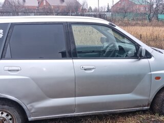 2001 Mitsubishi Dingo I Рестайлинг, серебристый, 130000 рублей, вид 2