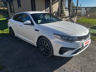 2018 Kia Optima IV Рестайлинг, белый, 1850000 рублей, вид 1