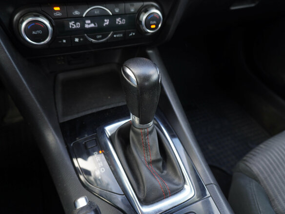 2014 Mazda 3 III (BM), синий, 1105000 рублей - вид 15