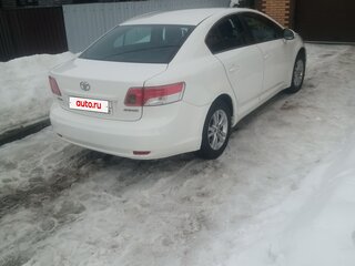 2011 Toyota Avensis III, белый, 1520000 рублей, вид 2