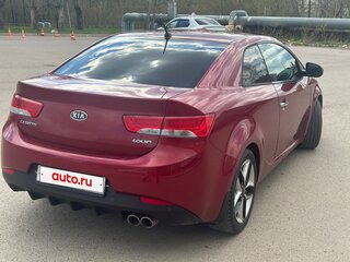 2010 Kia Cerato II, красный, 940000 рублей, вид 4